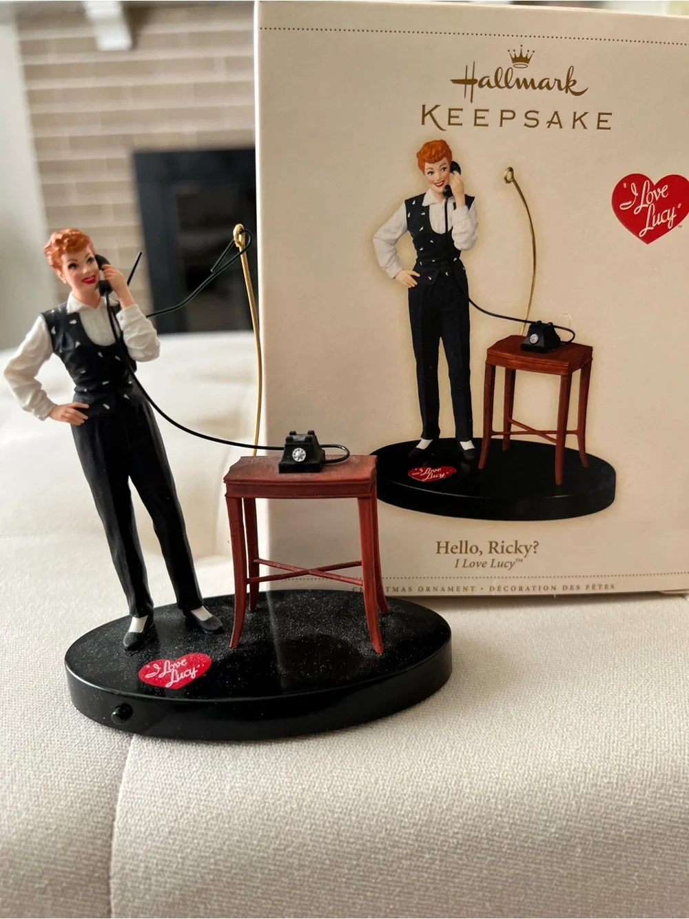'I Love Lucy' Hello Ricky? Lucy Black Figurine Ornament